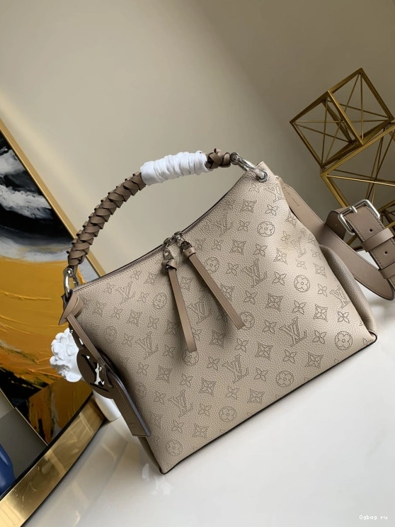 LOUIS VUITTON HOBO BEAUBOURG MM 0813